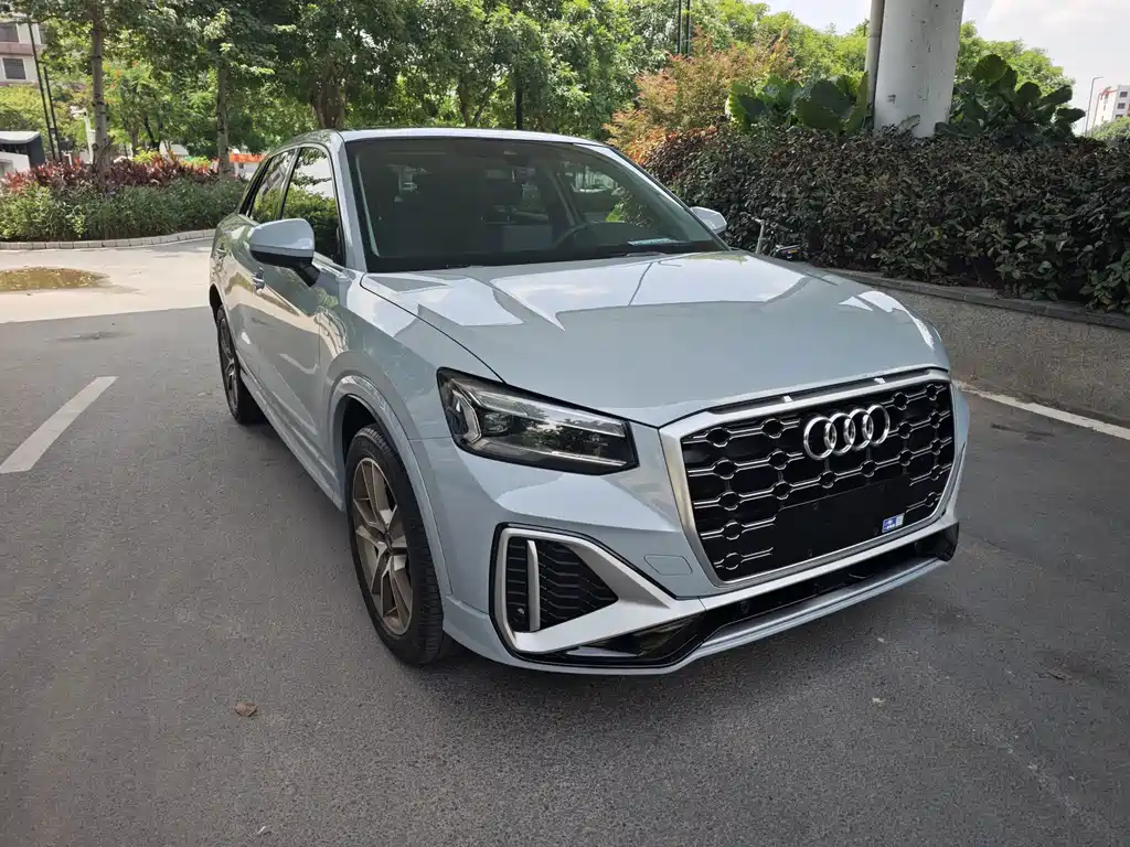 Audi Q2L 2022