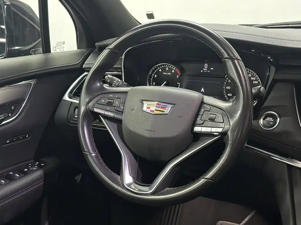 Cadillac XT6 2021 — фото 18