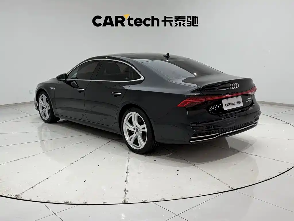Audi A7L 2023 — фото 7