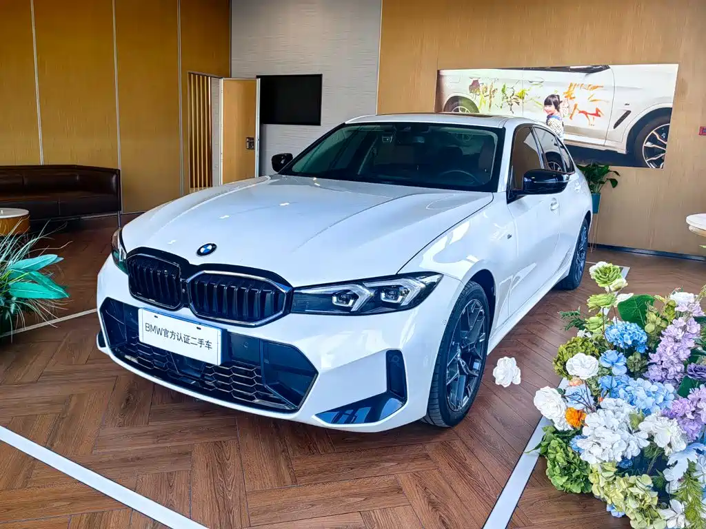 BMW 3 Series 2024
