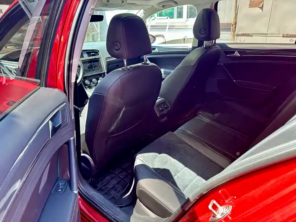 Volkswagen Golf 2019