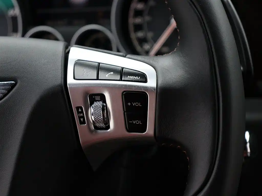 Bentley Continental 2016 — фото 15