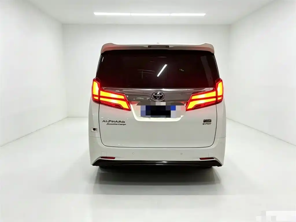Toyota Alphard 2019 — фото 6