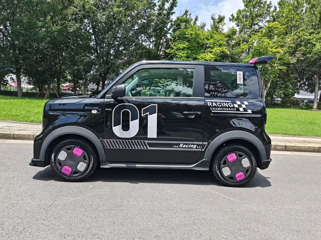Geely Galaxy Panda 2025