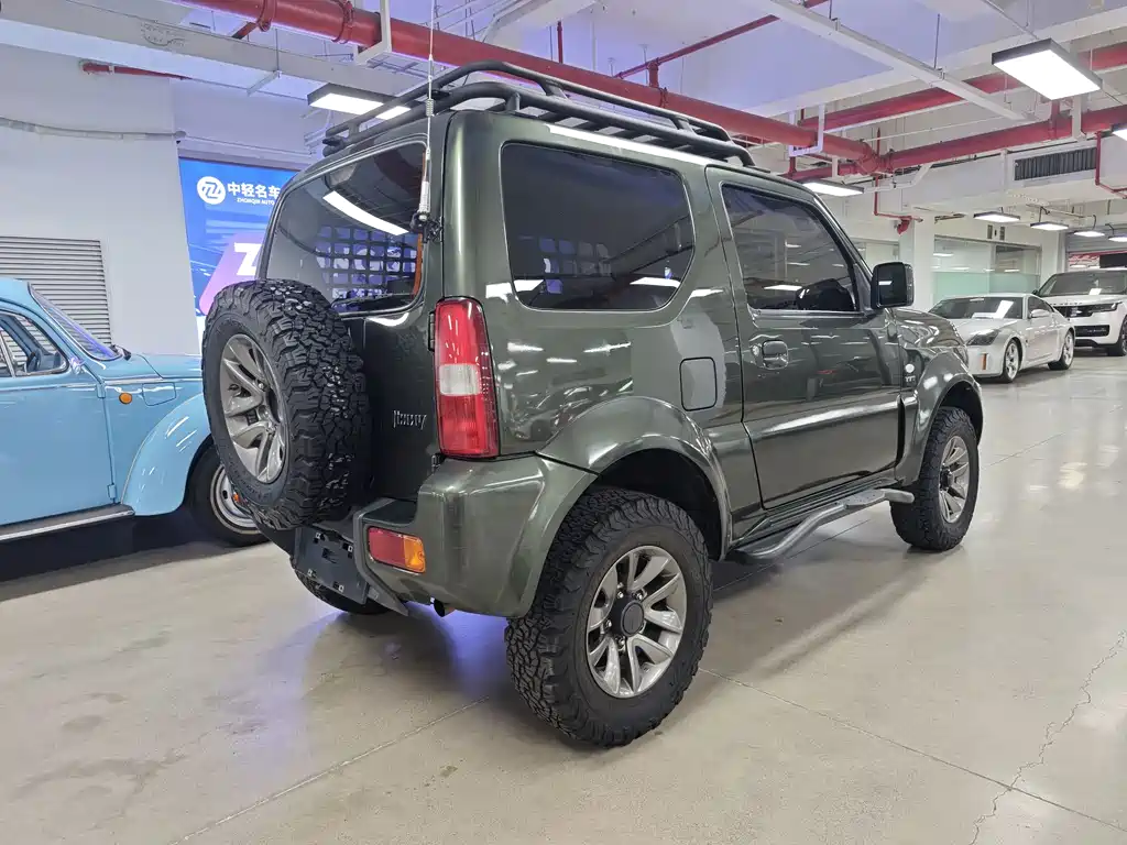 Suzuki Jimny 2018 — фото 6