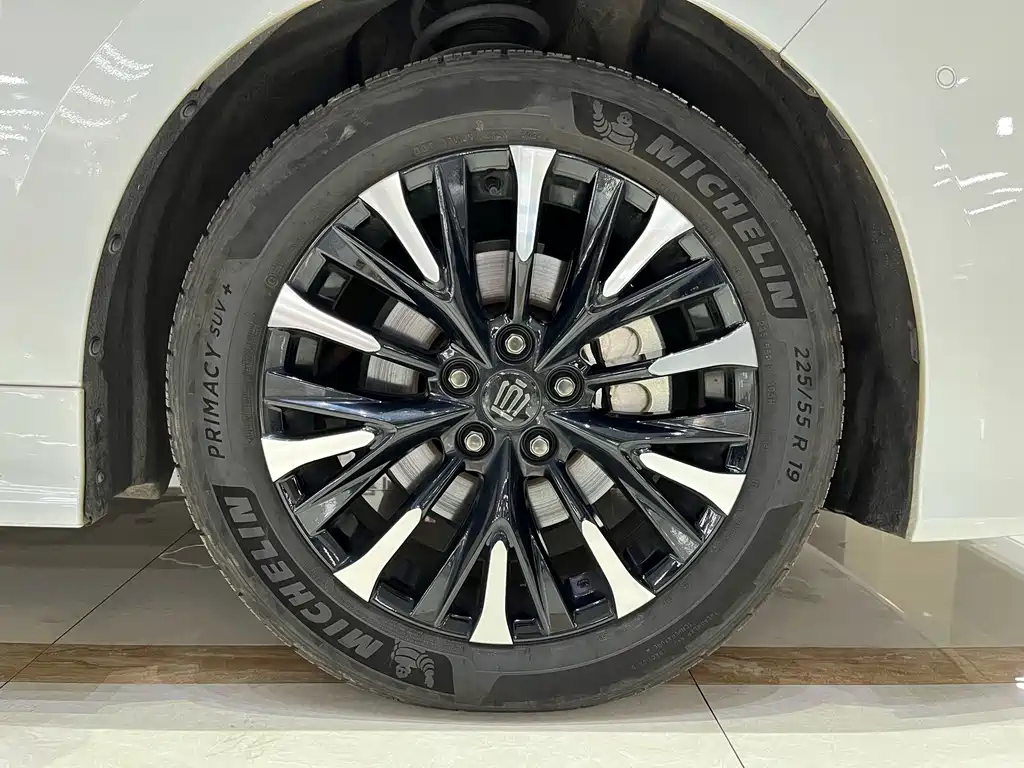 Toyota Vellfire 2025 — фото 11