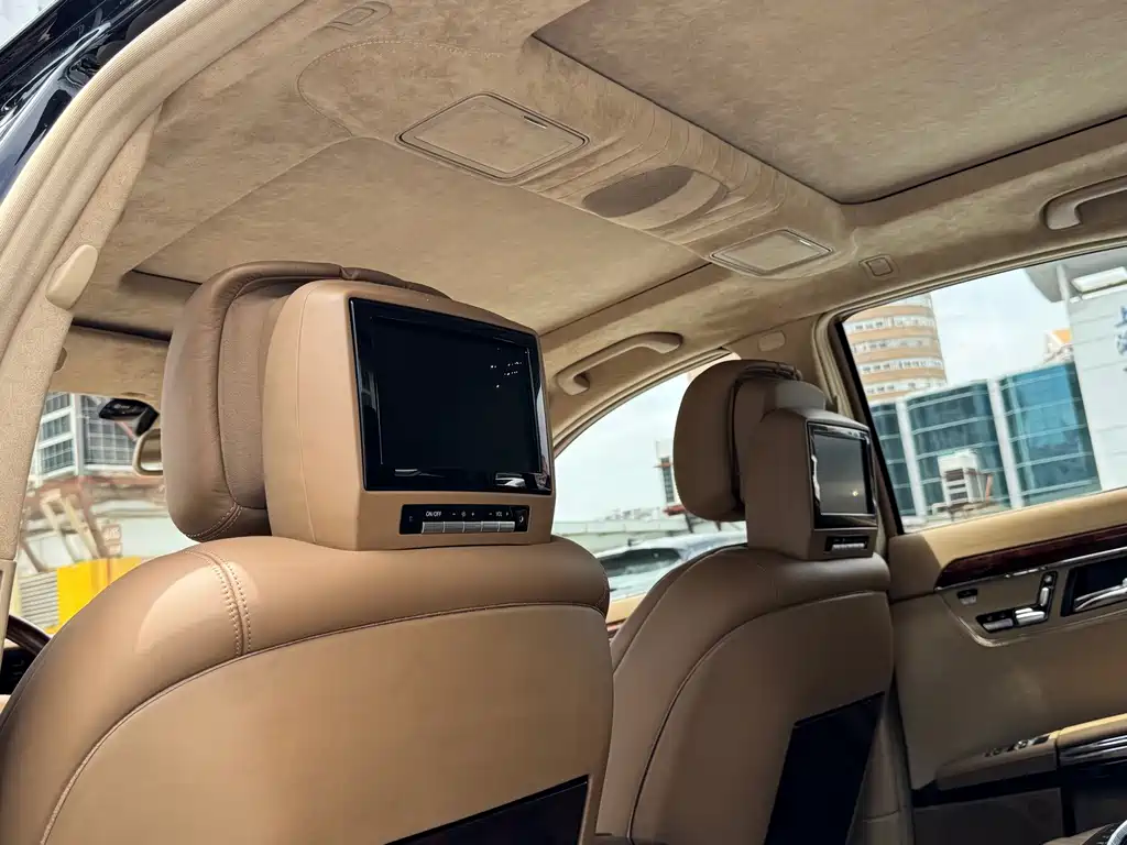 Mercedes-Benz S-Class 2008 — фото 12