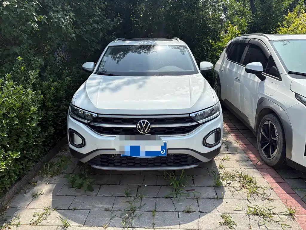 Volkswagen T-Roc 2023