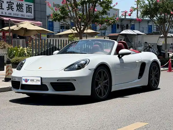 Porsche 718 2022