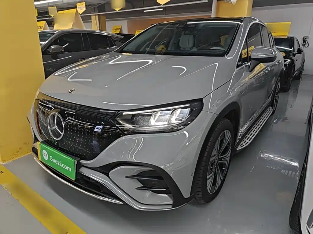 Mercedes-Benz EQE SUV 2023