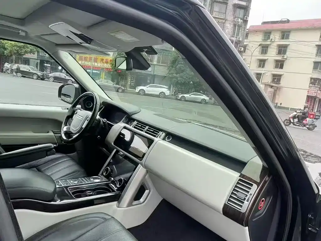 Land Rover Range Rover 2014