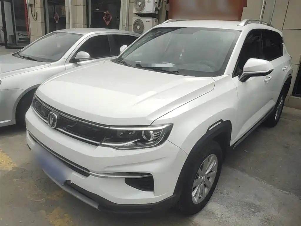 Changan CS35PLUS 2020 — фото 2