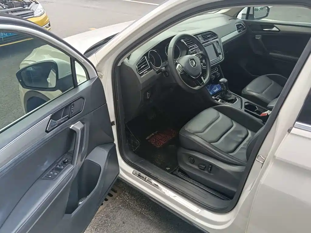 Volkswagen Tiguan L 2017