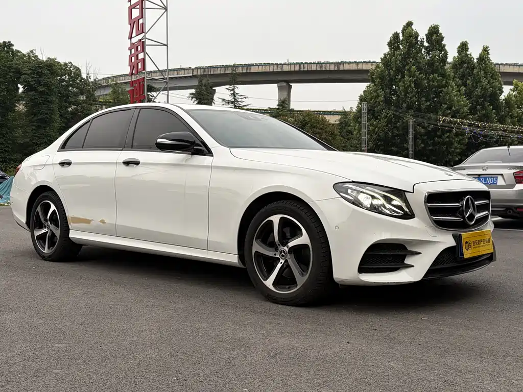 Mercedes-Benz E-Class 2018 — фото 3
