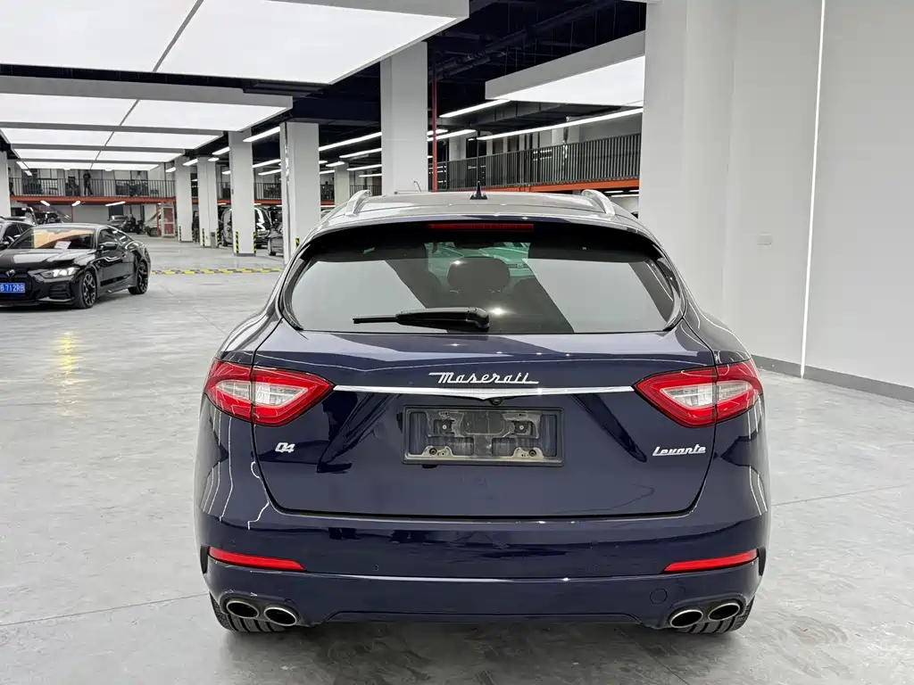 Maserati Levante 2020 — фото 16