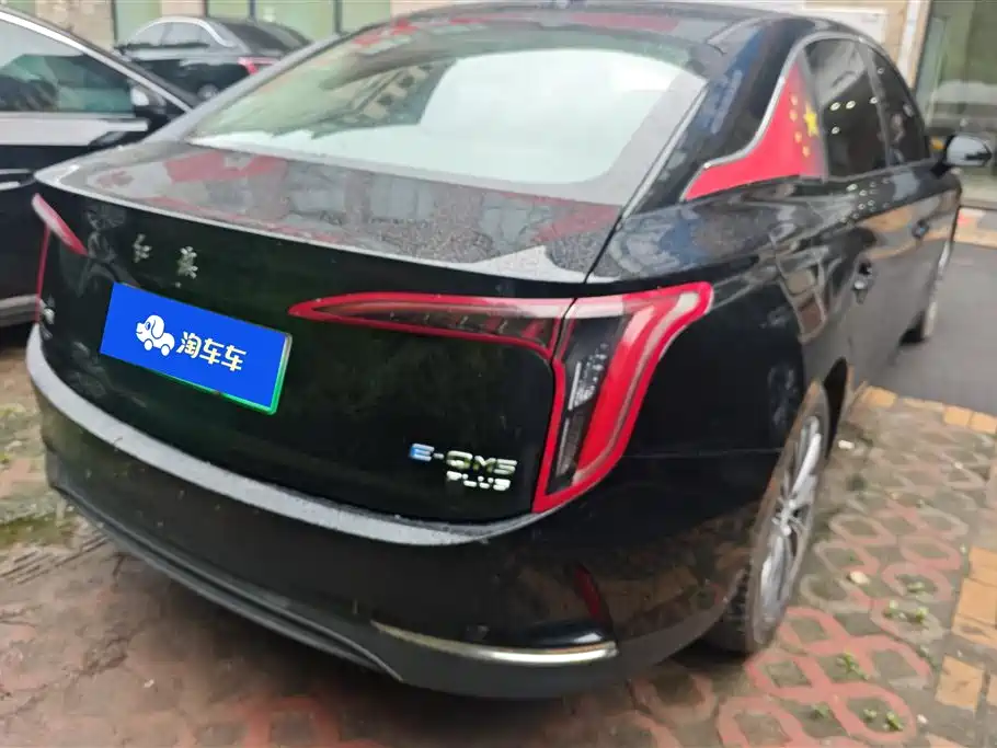 Hongqi E-QM5 2024 — фото 3