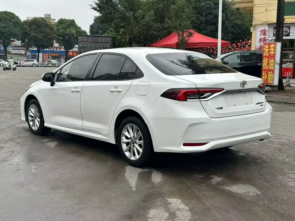 Toyota Corolla 2021 — фото 5