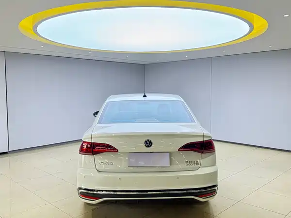 Volkswagen Bora 2023