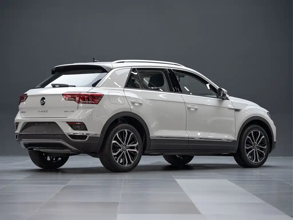Volkswagen T-Roc 2022 — фото 8