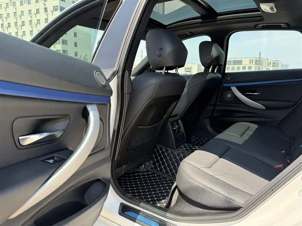 BMW 3 Series GT 2019 — фото 13