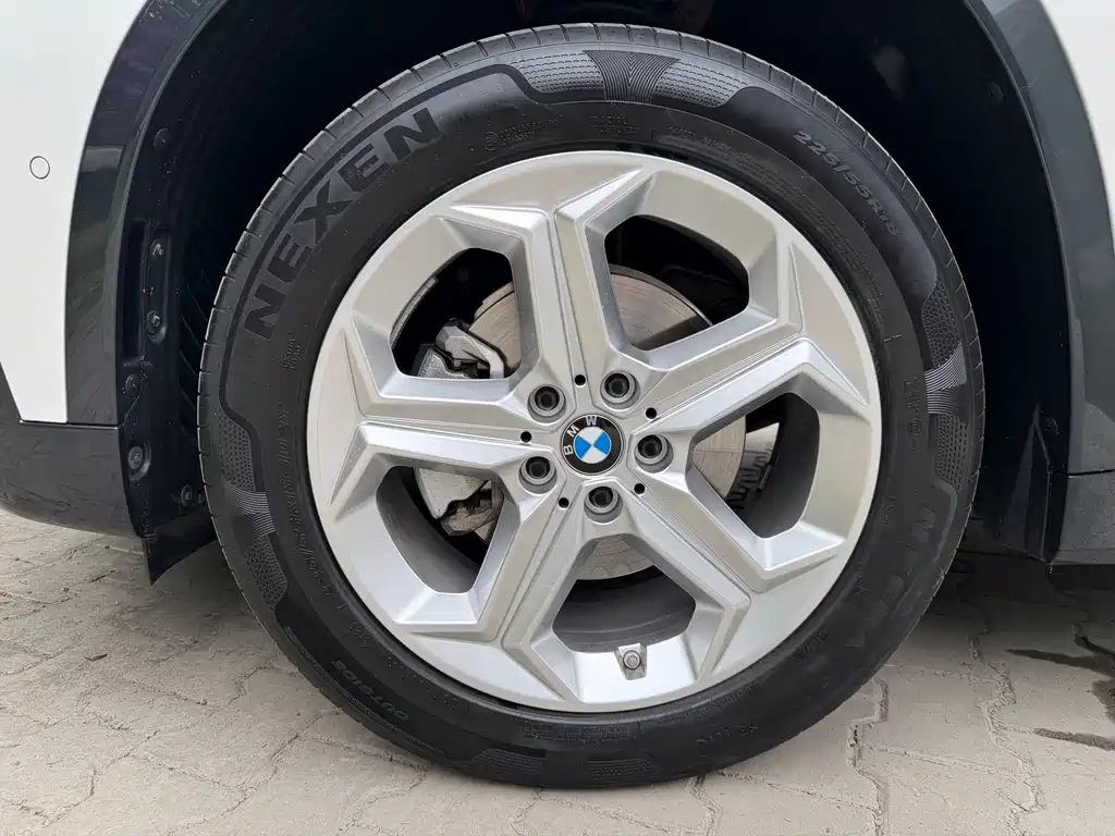 BMW X1 2023 — фото 11