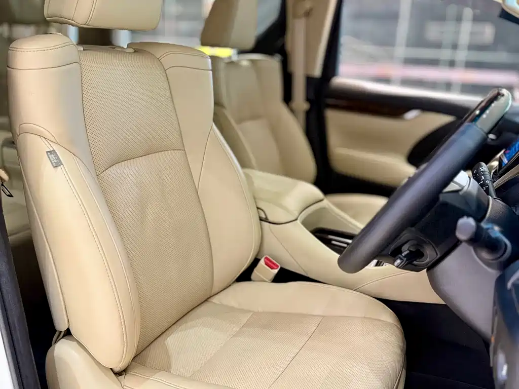 Toyota Alphard 2018 — фото 9