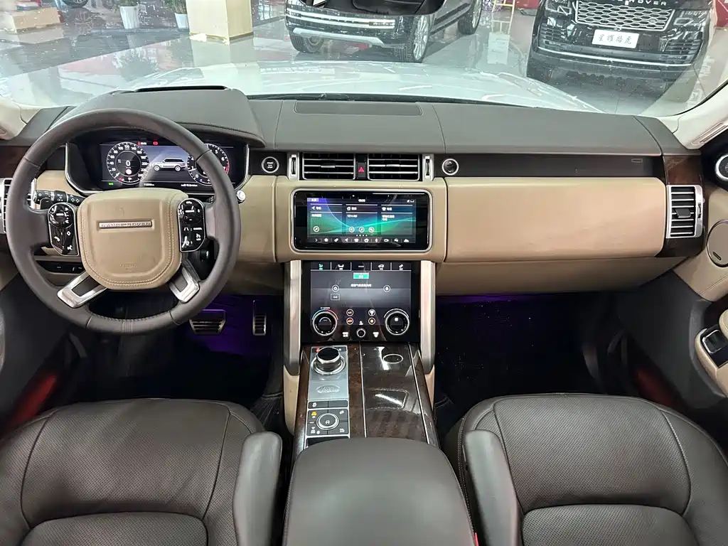 Land Rover Range Rover 2021 — фото 17
