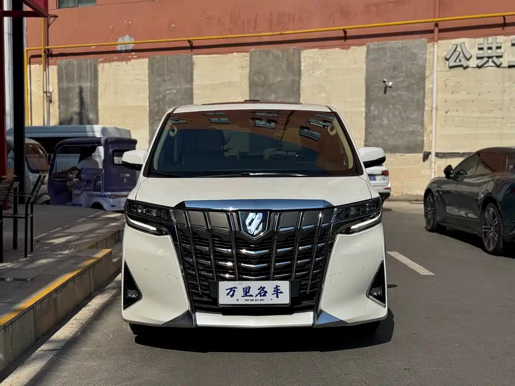 Toyota Alphard 2019