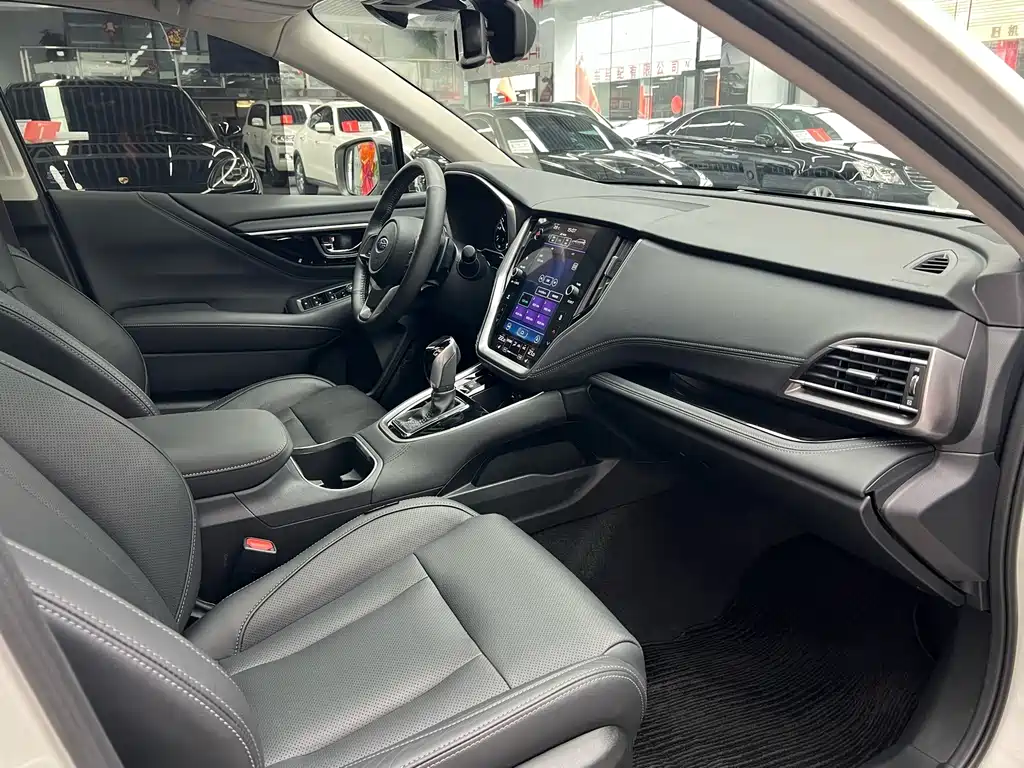 Subaru Outback 2022 — фото 22
