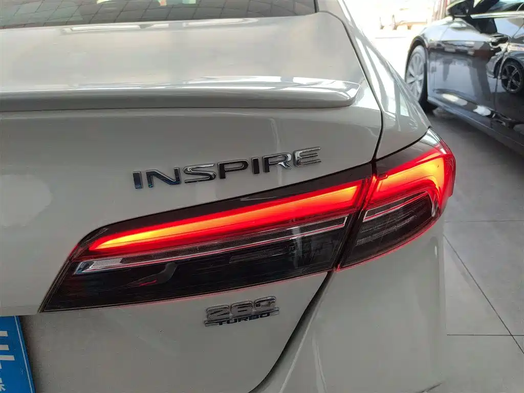 Honda Inspire 2025 — фото 8