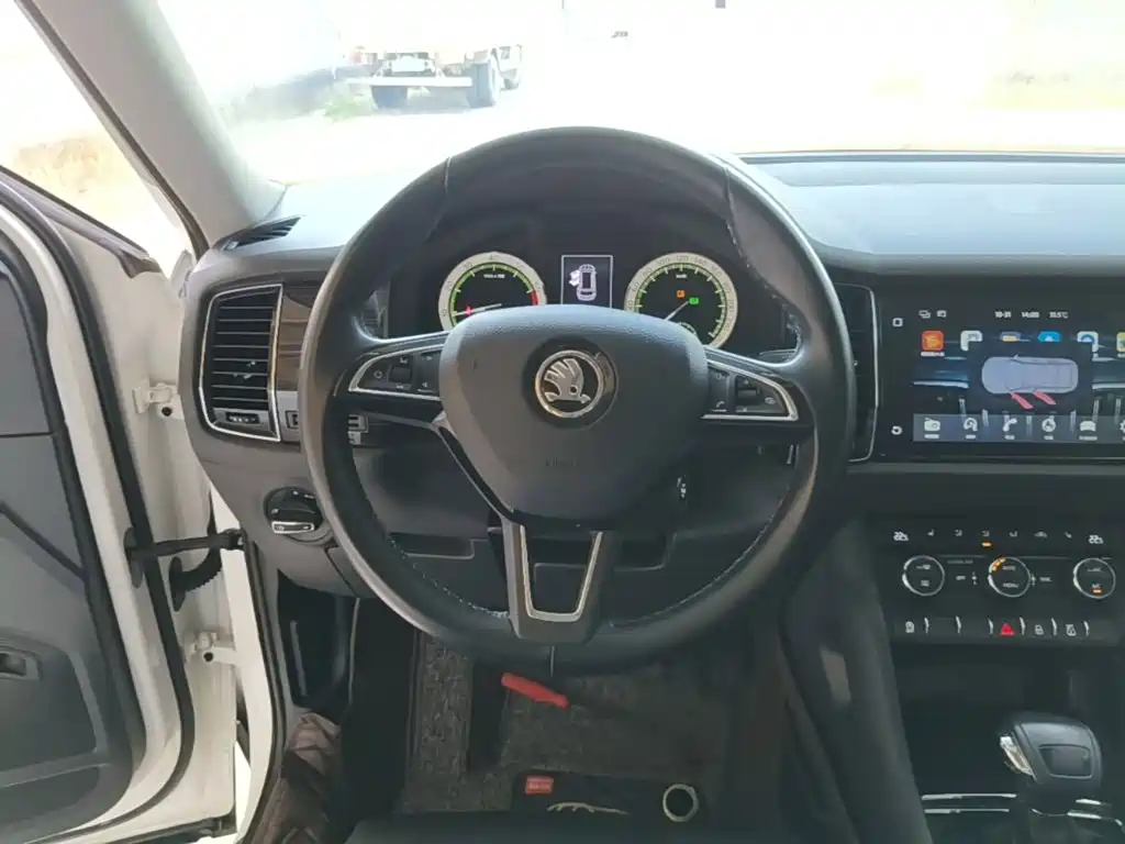 Skoda Kodiaq 2018 — фото 11