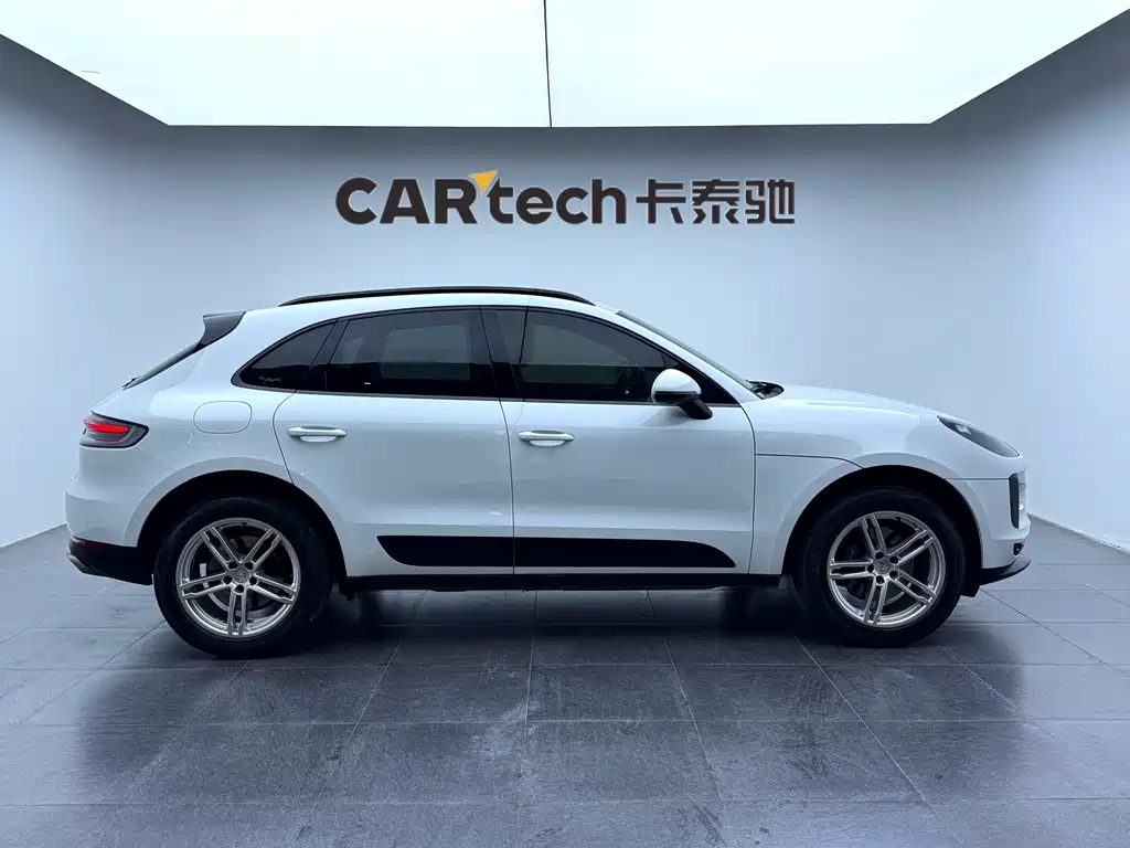Porsche Macan 2020 — фото 4