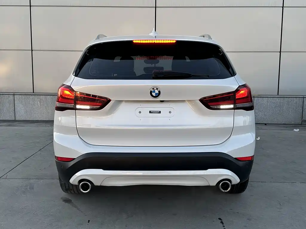 BMW X1 2021 — фото 2
