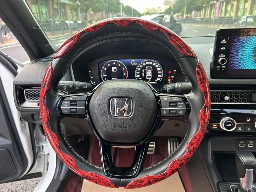 Honda Civic 2023 — фото 17