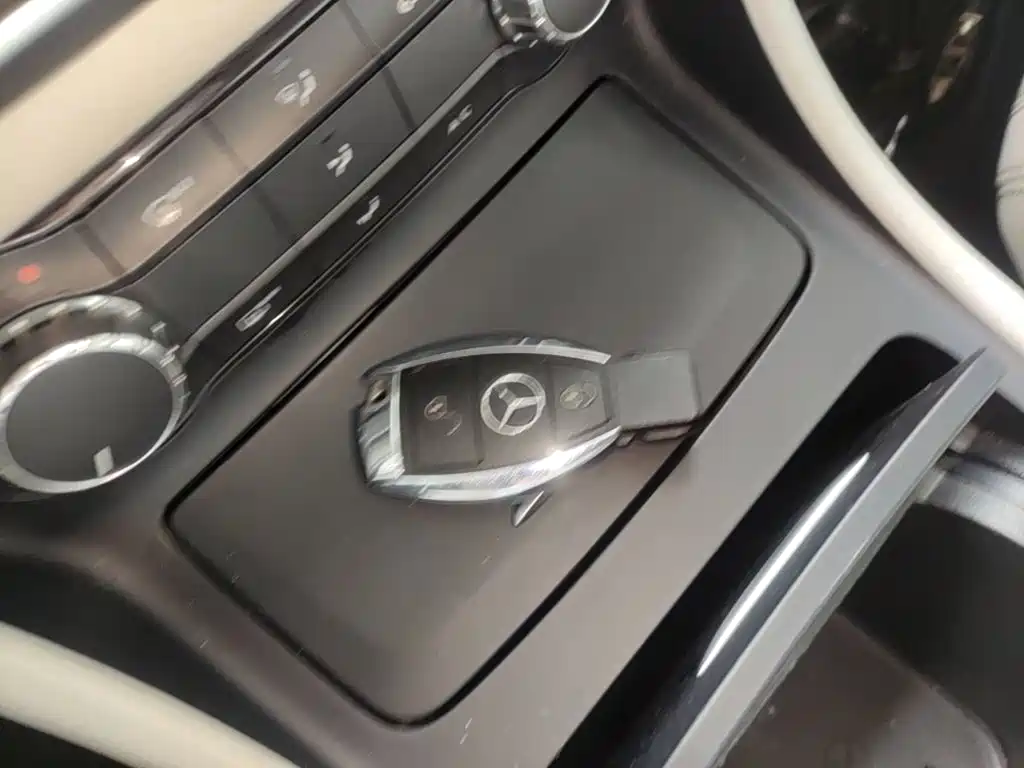 Mercedes-Benz GLA 2017 — фото 9