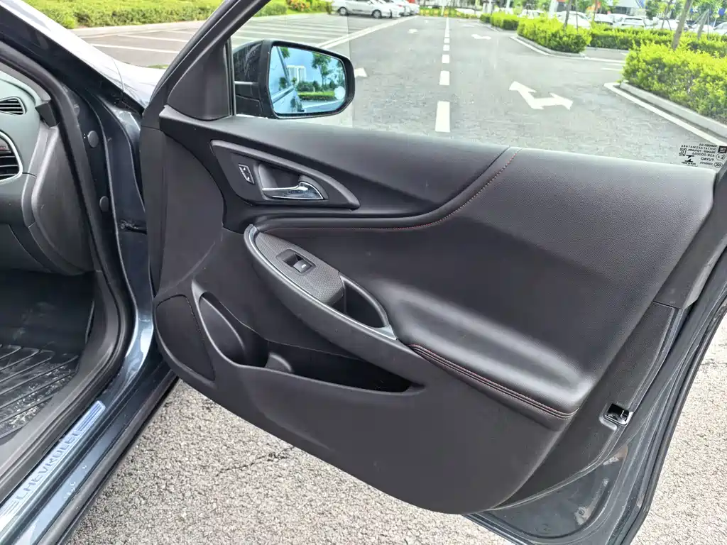 Chevrolet Malibu XL 2021 — фото 20