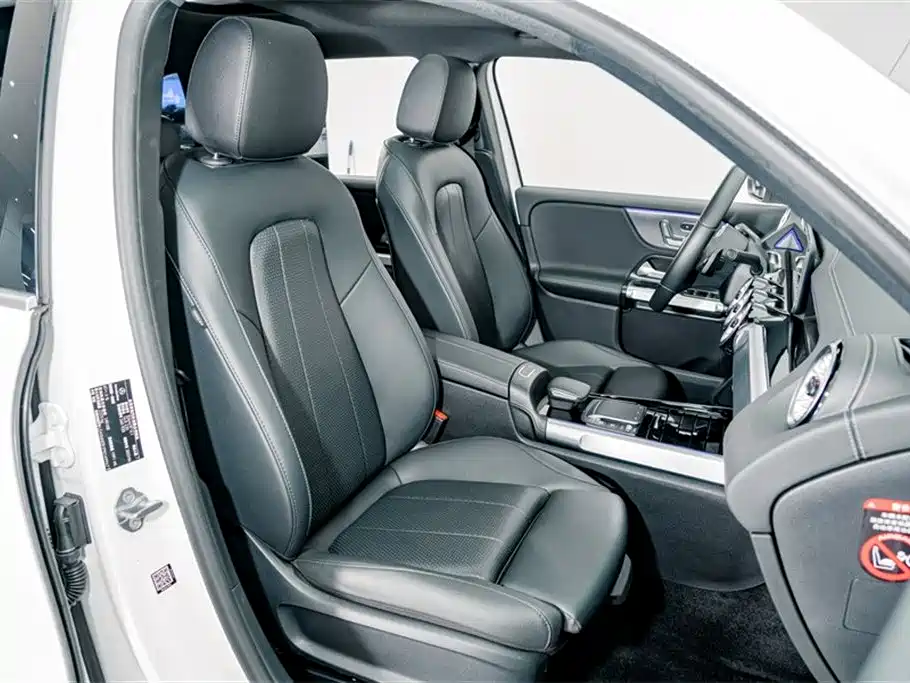 Mercedes-Benz GLB 2023 — фото 18