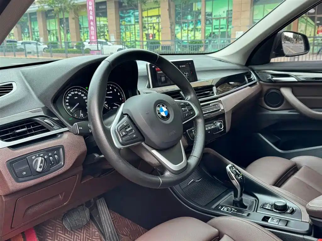 BMW X1 2020 — фото 18