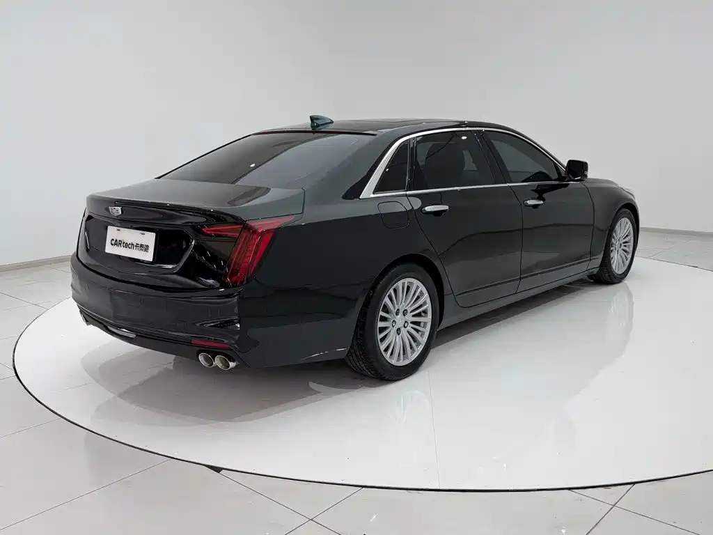 Cadillac CT6 2021 — фото 25