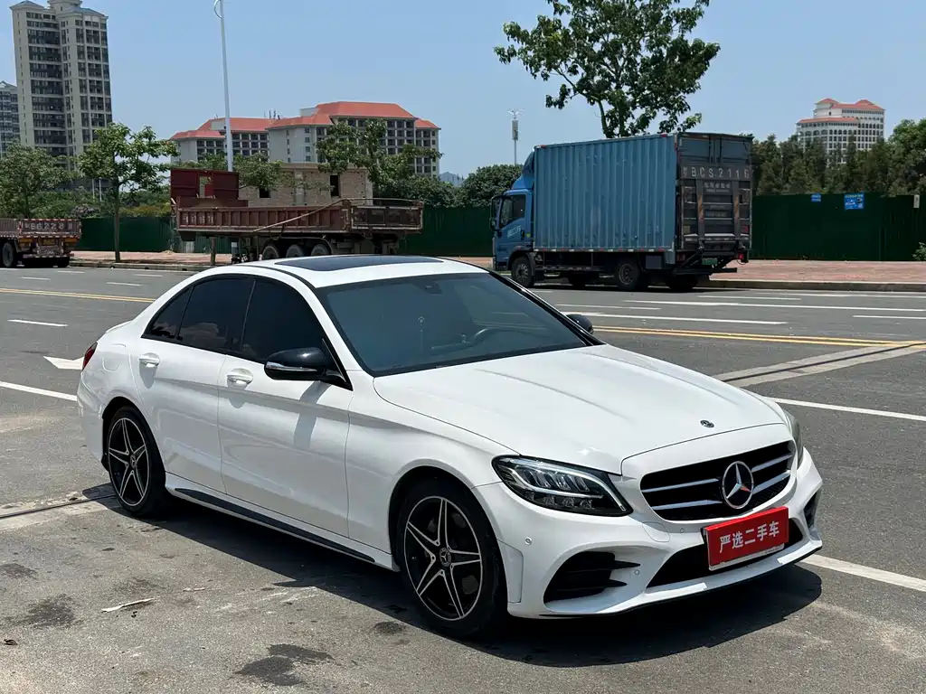 Mercedes-Benz C-Class 2020 — фото 3