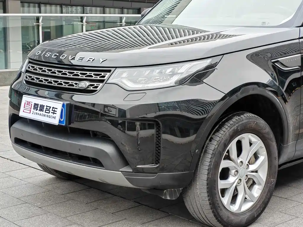 Land Rover Discovery 2019 — фото 3