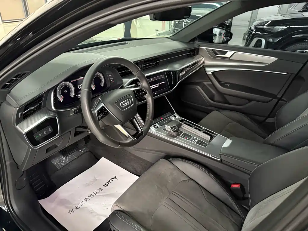 Audi A6L 2021