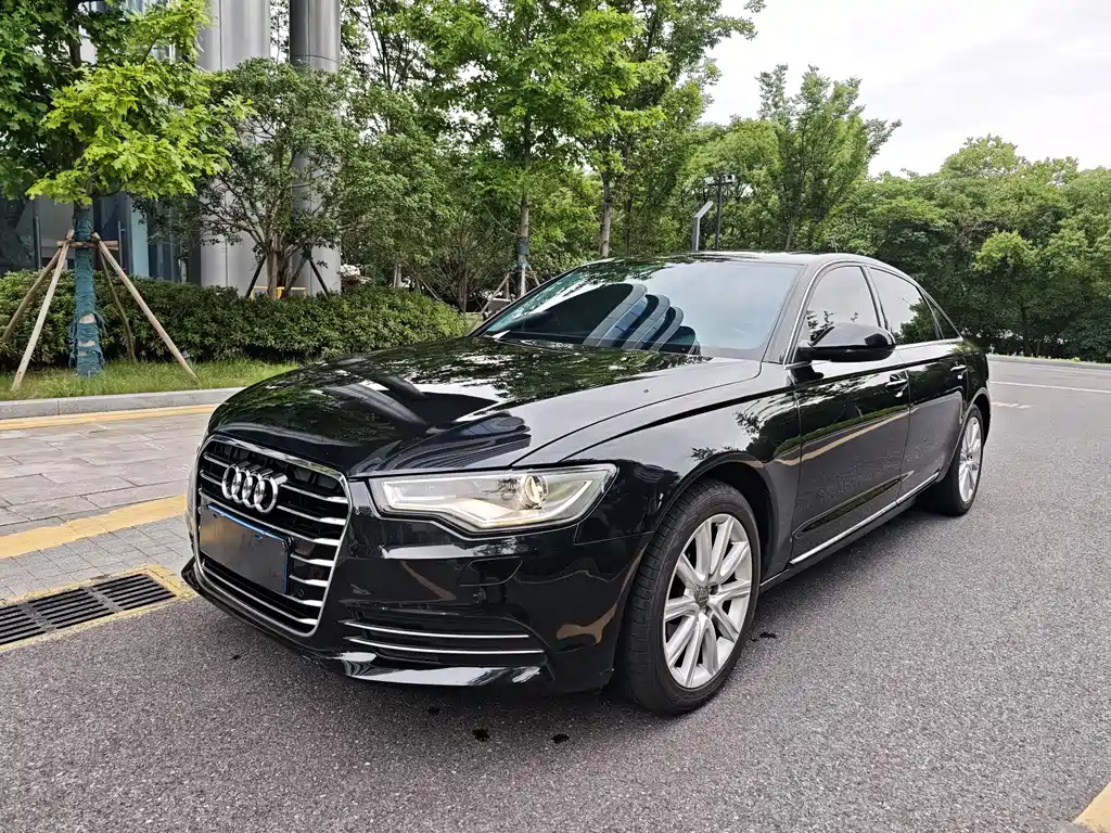 Audi A6L 2014 — фото 2