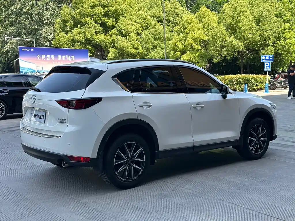 Mazda CX-5 2017 — фото 6