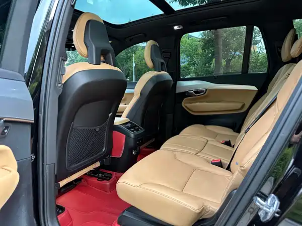 Volvo XC90 2017