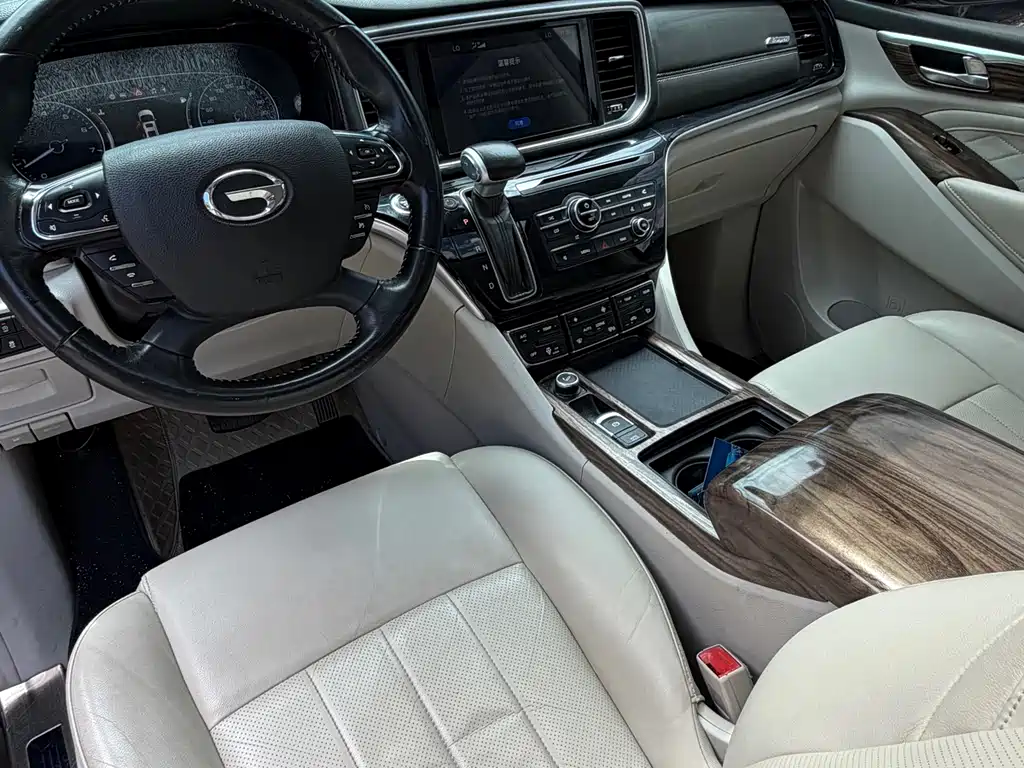 GAC Motor Trumpchi M8 2018 — фото 7