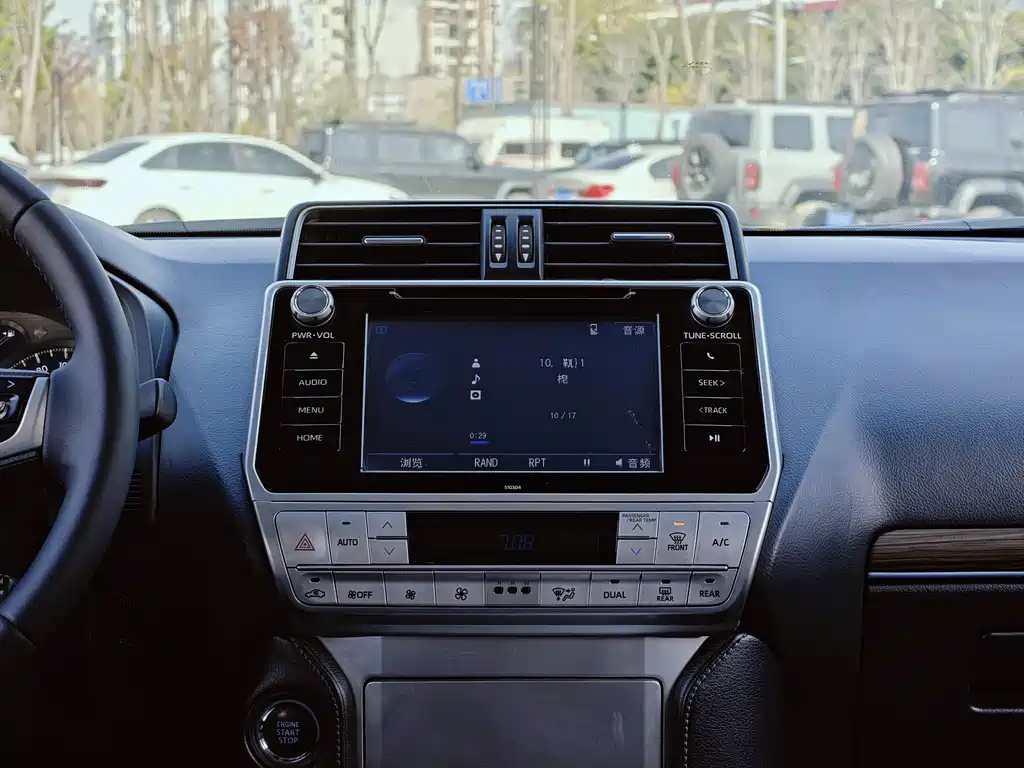 Toyota Prado 2018 — фото 14