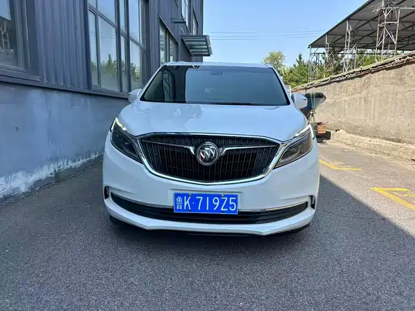 Buick GL8 2017