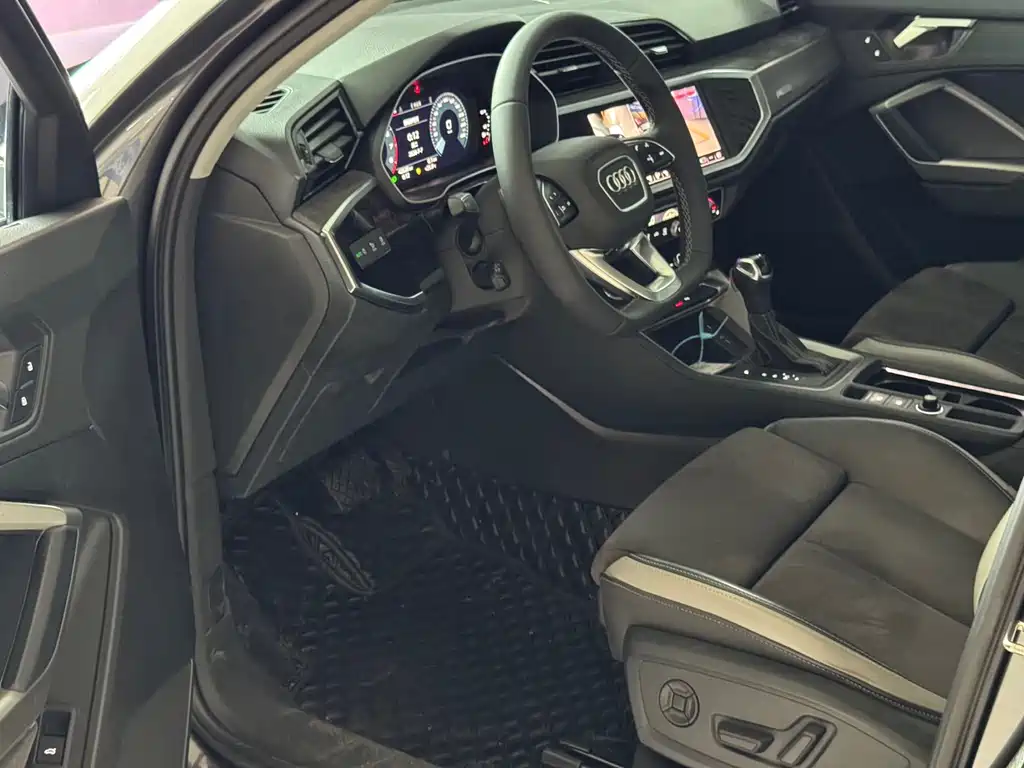 Audi Q3 2023