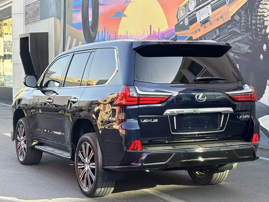 Lexus LX 2019 — фото 4